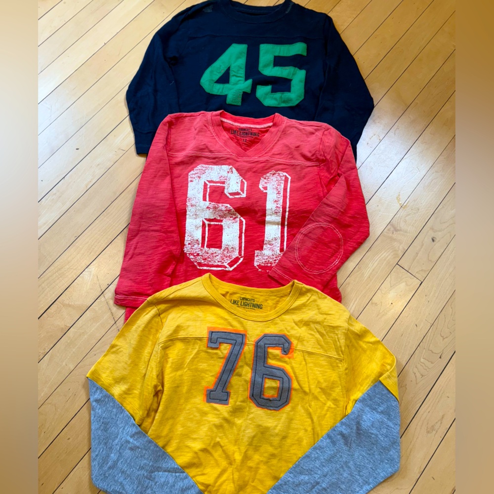 J CREW CREWCUTS BOYS set of long sleeve Number 76-61-45 Tees Size 12 EUC perfect